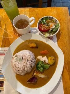 マルシェのカレー屋さん