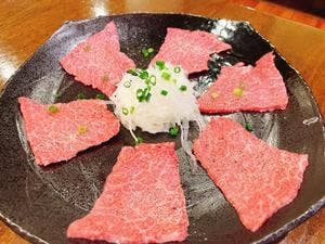 焼肉やまもと
