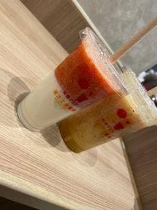 果汁工房 果琳 エミフルMASAKI店