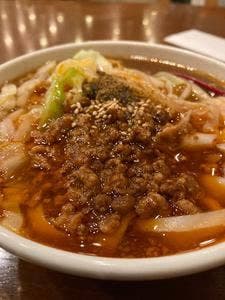坂上刀削麺