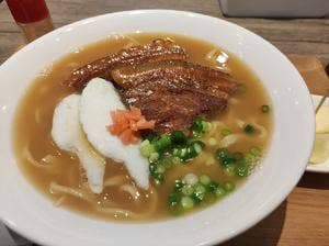 てるや