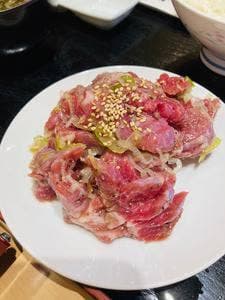 高畠駅のやきにく屋さくらんぼ