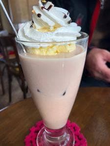コーヒーハウスくれよん