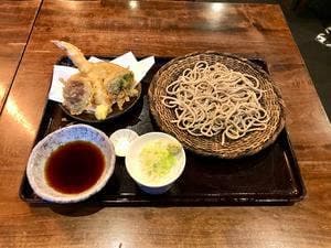 蕎麦切り 翁