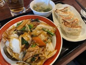 中華食堂 餃子酒場 徐記