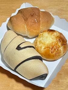 焼きたてパン テルメ金沢