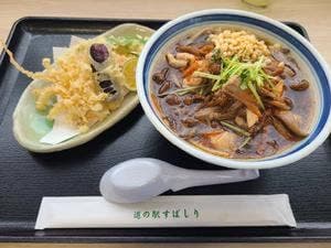 レストラン ふじあざみ