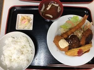 白扇