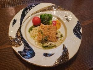 菅隆