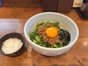台湾まぜそば やす田