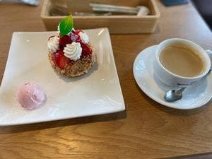 ヒコハヤシ 高富店