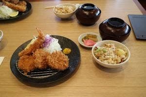 とんかつ玉藤
