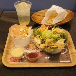 bb.qオリーブチキンカフェ JR天満駅前店