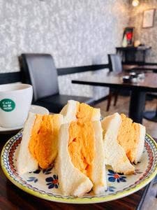 カフェ ド モア