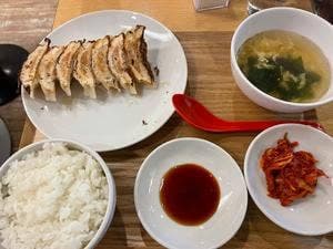 ぎょうざの店 ひょうたん さんプラザ店