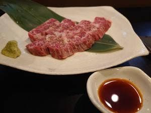 焼肉なな亭