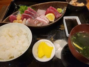 中丸水産