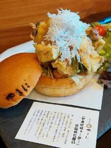お食事処 やまに