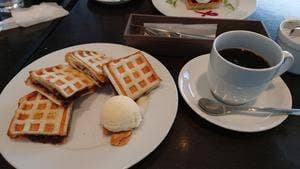 カフェモロゾフ イオンSENRITO店