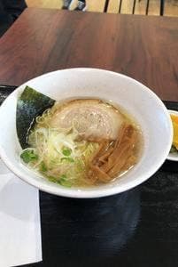 麺屋 燕 富士山静岡空港店