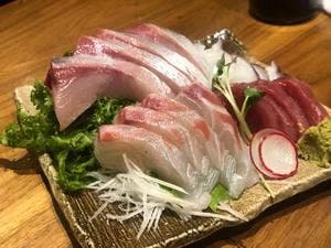 炙りと旬菜 旨い酒 ひで