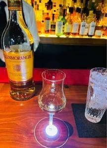 バー スナイル