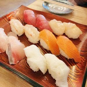 きづなすし 新宿歌舞伎町店