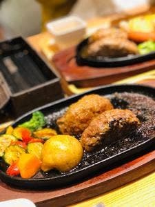 いしがまやハンバーグ セブンパーク天美店