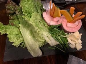 焼肉豚八