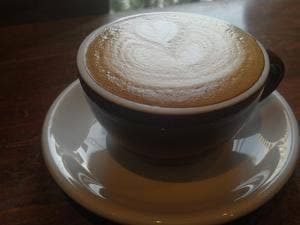 ブレッド＆コーヒー レブレッソ 本店