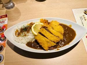 俺の牛タンカレー食ってみな。