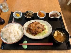 御飯家