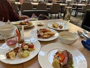 インプレイス 3-3 ヒルトン名古屋