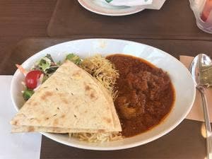 アリーズフレンドカフェアンドレストラン