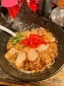大牟田とんこつ屋 龍鳳 大蛇山支店