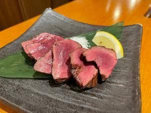 炭火焼 MARU