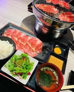 特急焼肉 蔵 イオンモール白山店