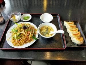 中華料理 八福餃子房 富里店