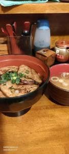 丼ぶり屋 幸丼