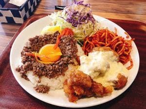 青島屋レストラン