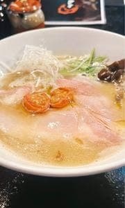 月麺豚骨Babe