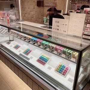 ティサージュ 阪神梅田本店