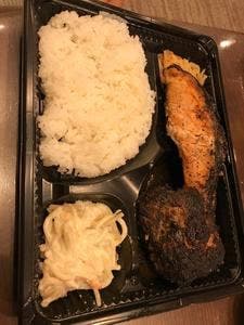 炭火焼・魚 弁当 はれ家