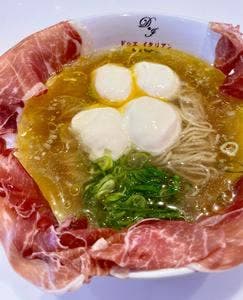 黄金の塩らぁ麺 ドゥエ イタリアン H.y Park Hisaya店