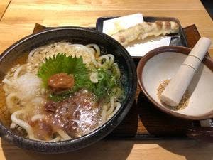 市ヶ谷 巴