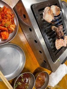 大阪焼肉・ホルモン ふたご 五反田本店