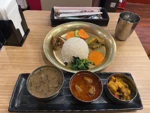 ネパール・インド料理 カトマンズ ダイニング