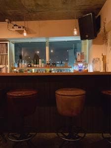 Music bar & studio Apt.