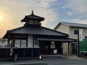 季彩亭海楼