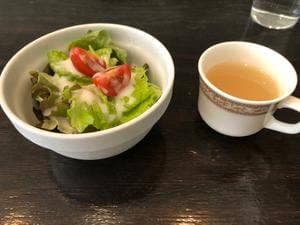 自然派ワインバル UMAMI